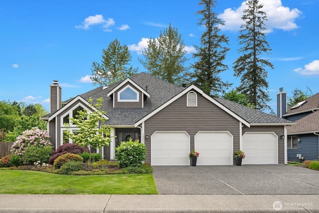 Property photo for 3857 260th Avenue SE, Sammamish