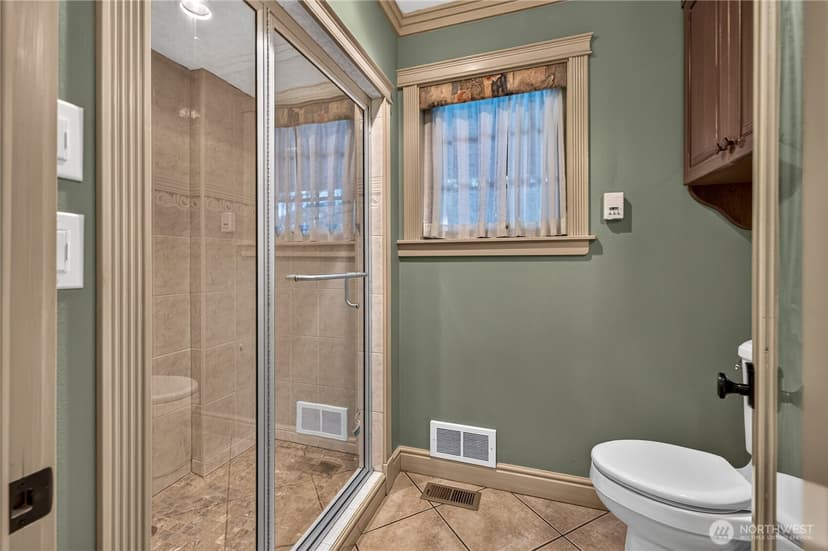 Property photo for 310 Division Street, Leavenworth photo 15