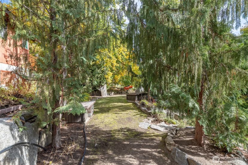 Property photo for 310 Division Street, Leavenworth photo 39