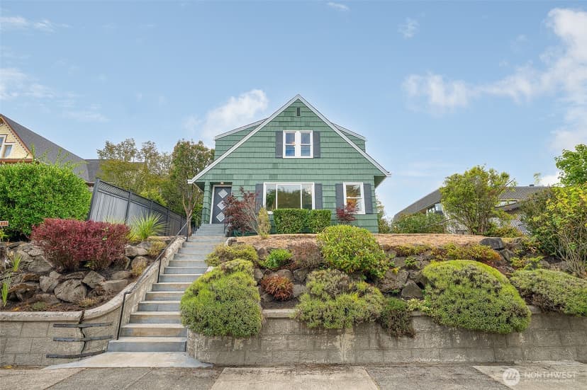 Property photo for 1512 6th Avenue W, Seattle