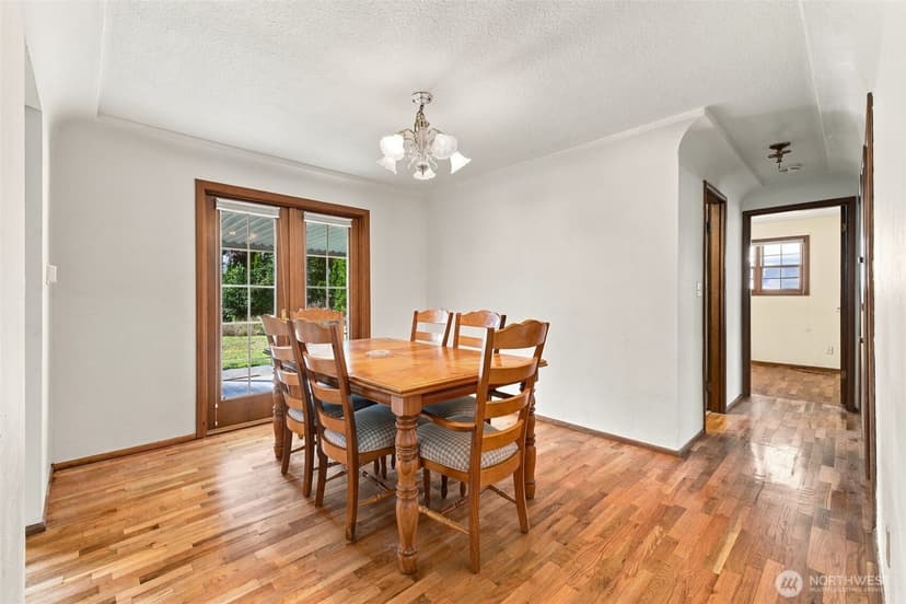 Property photo for 324 18th Street NW, Puyallup photo 5