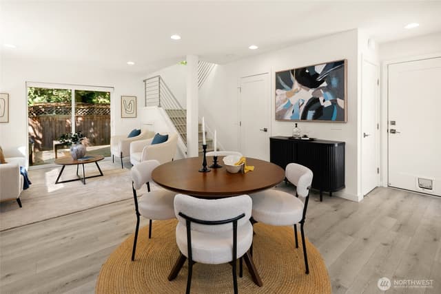 Property photo for 1036 NE 102nd Street #B, Seattle photo 5
