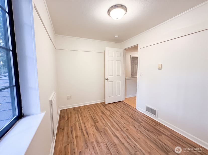 Property photo for 7423 Ebbert Drive SE, Port Orchard photo 16