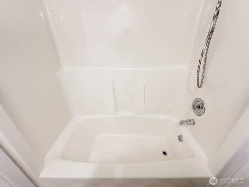 Property photo for 7423 Ebbert Drive SE, Port Orchard photo 26