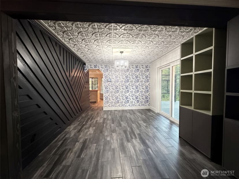 Property photo for 7423 Ebbert Drive SE, Port Orchard photo 10