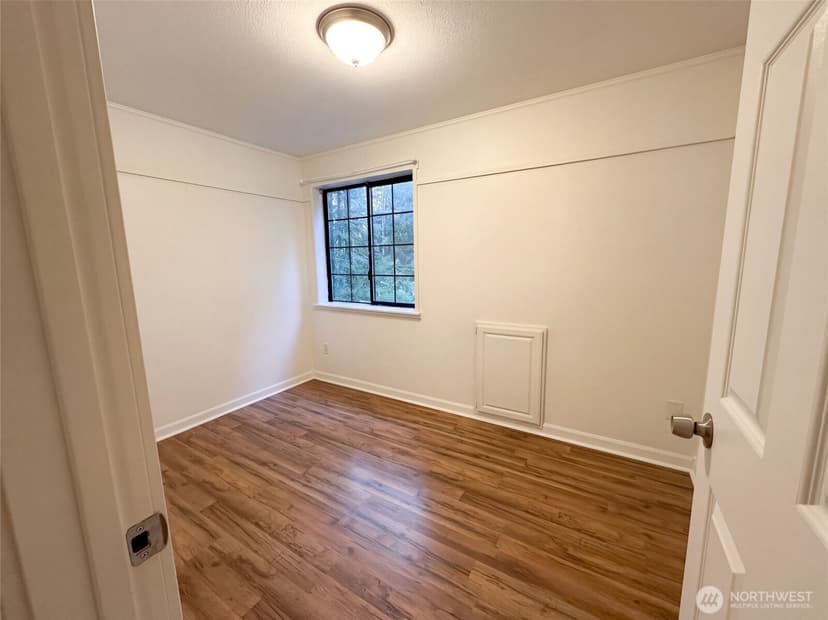 Property photo for 7423 Ebbert Drive SE, Port Orchard photo 15