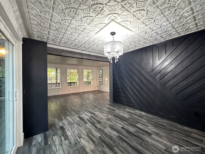 Property photo for 7423 Ebbert Drive SE, Port Orchard photo 11