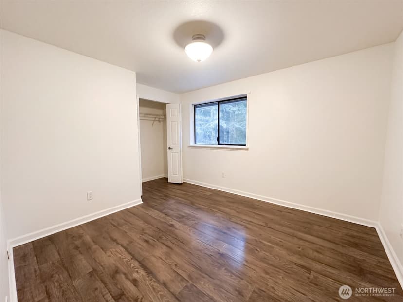 Property photo for 7423 Ebbert Drive SE, Port Orchard photo 19