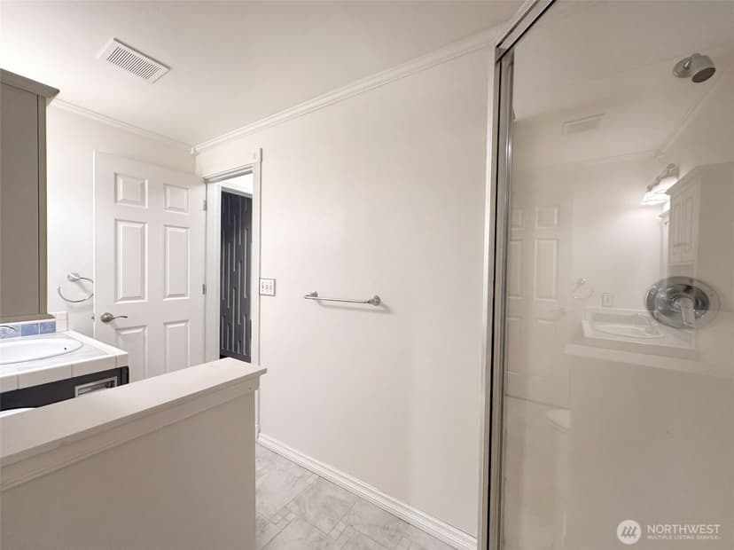 Property photo for 7423 Ebbert Drive SE, Port Orchard photo 34