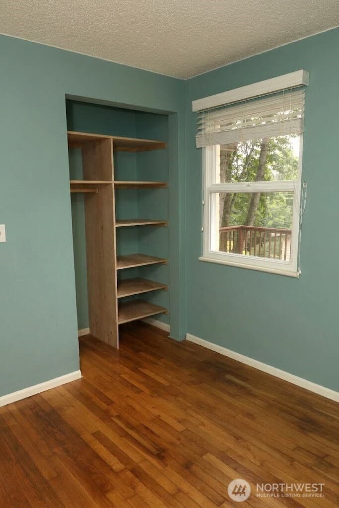 Property photo for 9233 17th Avenue NE, Seattle photo 11