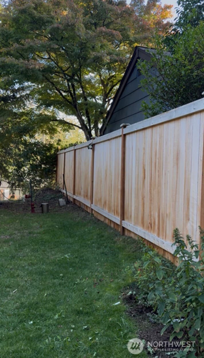 Property photo for 9233 17th Avenue NE, Seattle photo 15