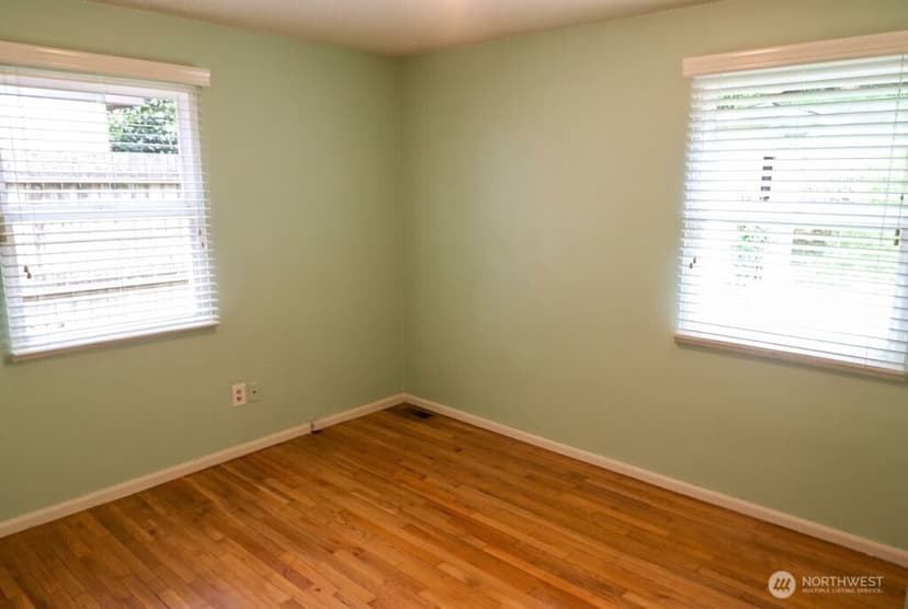 Property photo for 9233 17th Avenue NE, Seattle photo 9