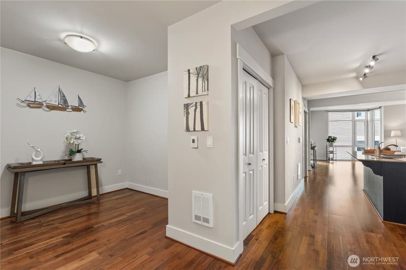 Property photo for 699 John Street #507, Seattle photo 12