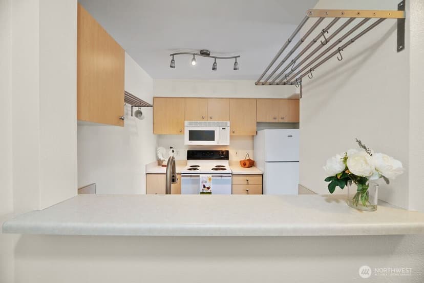 Property photo for 2818 Grand Avenue #B501, Everett photo 8