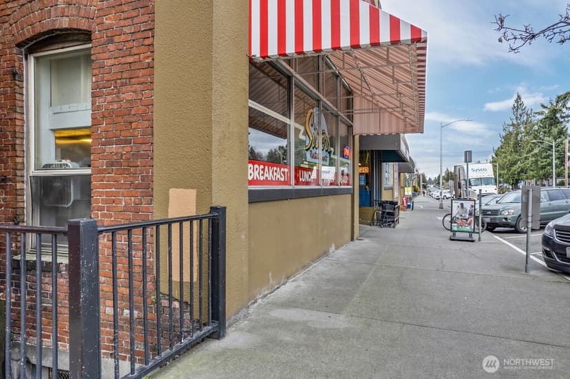 Property photo for 2818 Grand Avenue #B501, Everett photo 34