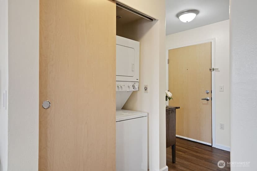 Property photo for 2818 Grand Avenue #B501, Everett photo 11