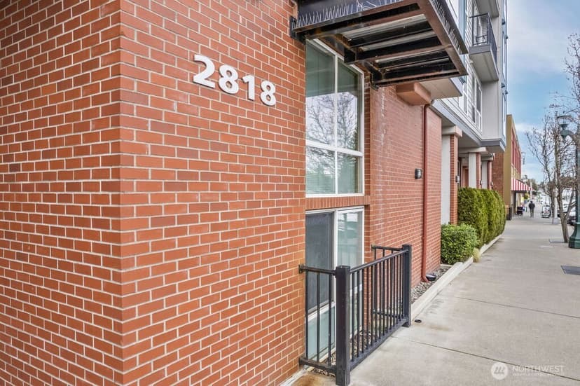 Property photo for 2818 Grand Avenue #B501, Everett photo 33