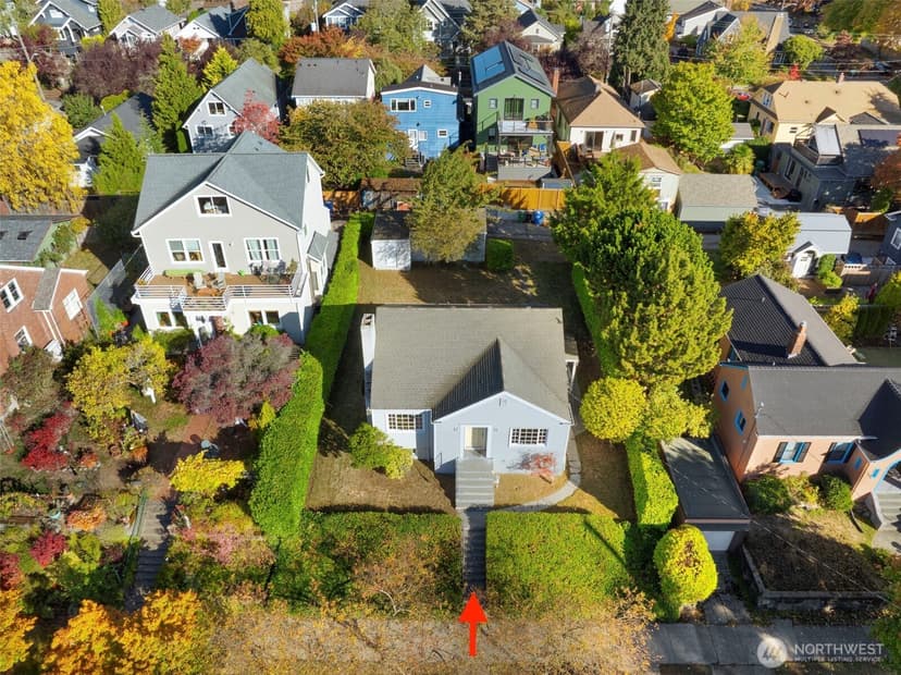 Property photo for 742 N 77th Street, Seattle photo 3