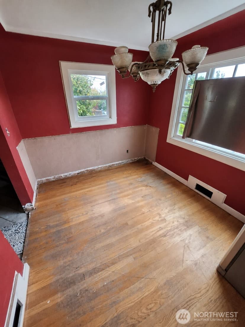 Property photo for 742 N 77th Street, Seattle photo 8