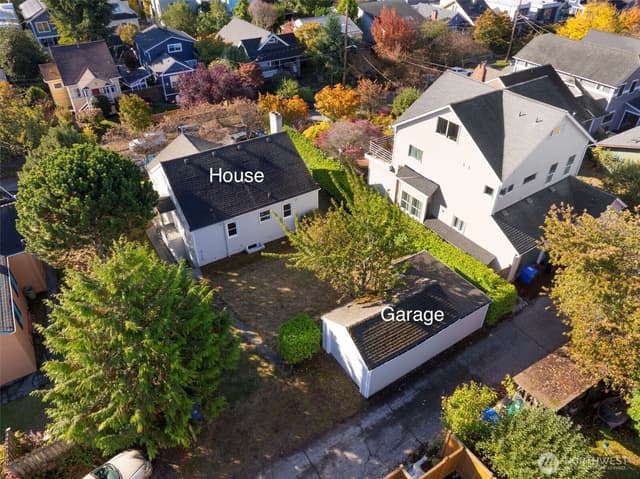 Property photo for 742 N 77th Street, Seattle photo 4