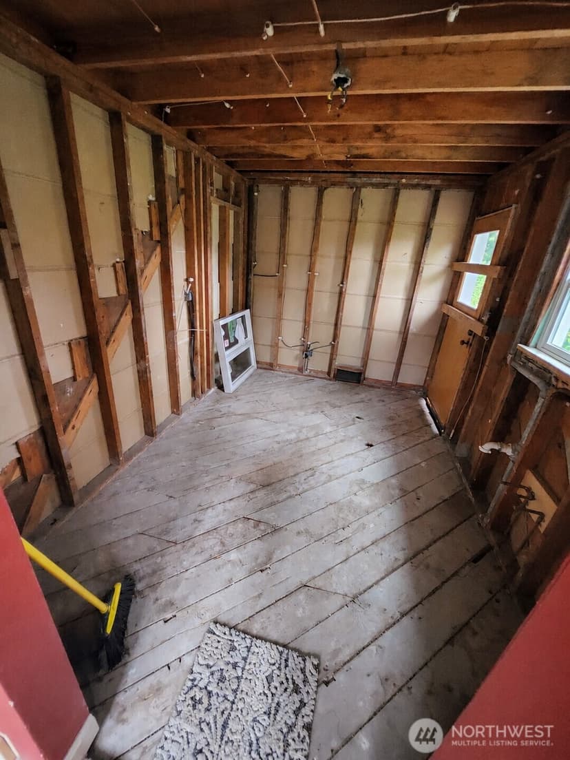 Property photo for 742 N 77th Street, Seattle photo 9