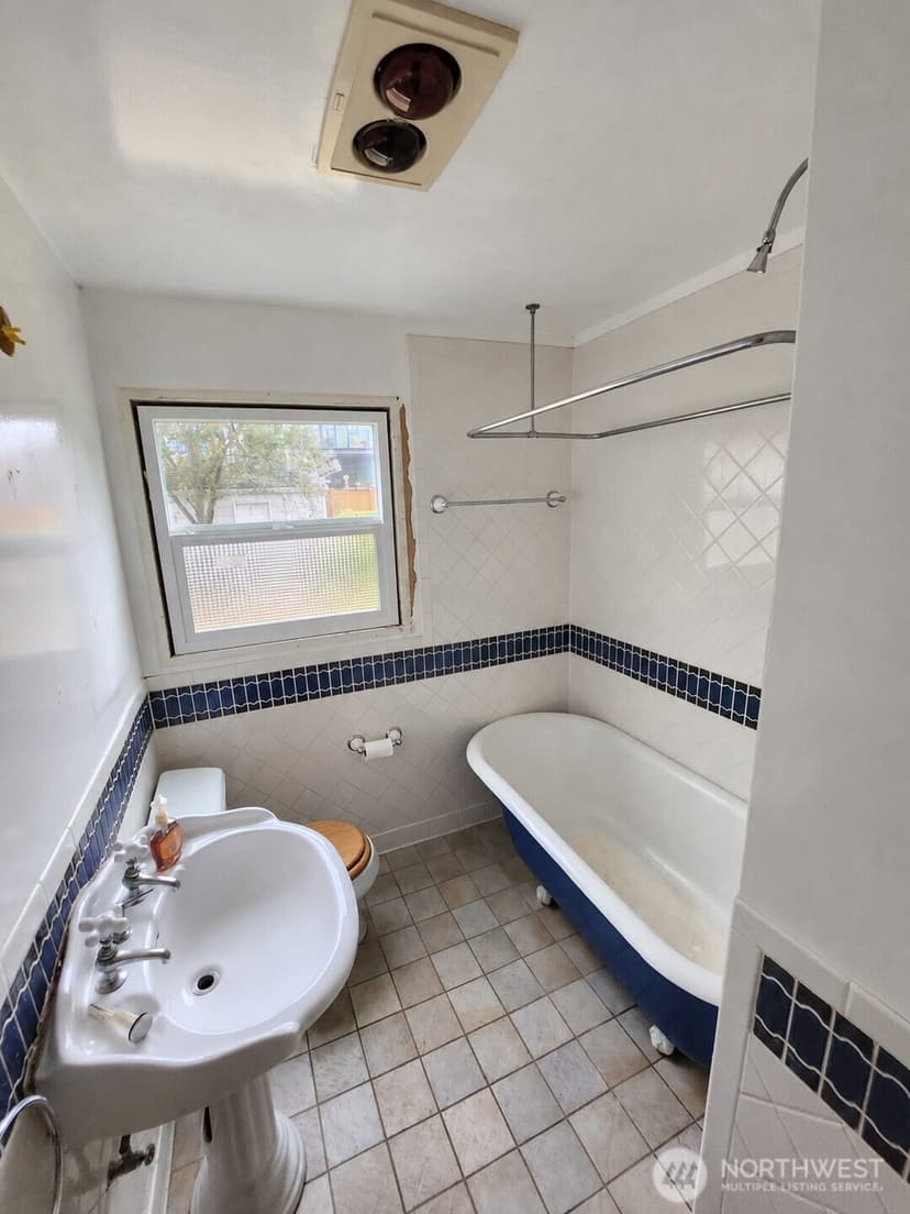 Property photo for 742 N 77th Street, Seattle photo 10