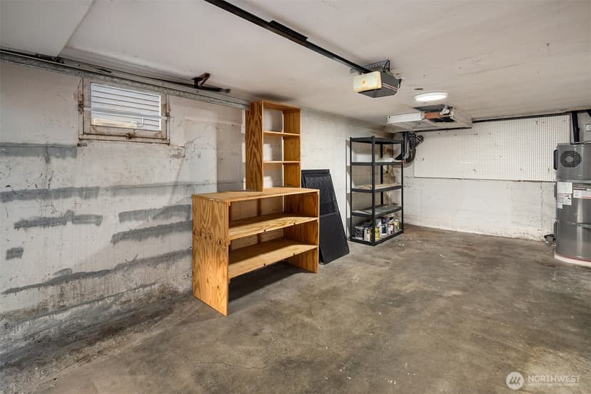 Property photo for 4002 12th Avenue S, Seattle photo 32