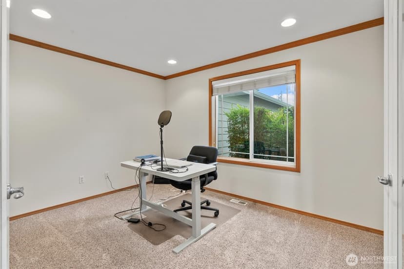 Property photo for 26127 145th Avenue SE, Kent photo 16