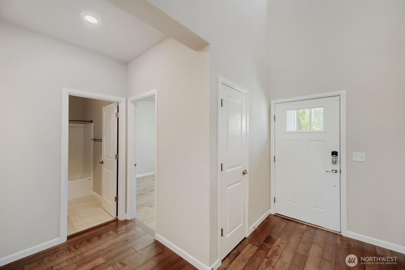 Property photo for 18623 39th Drive SE, Bothell photo 3