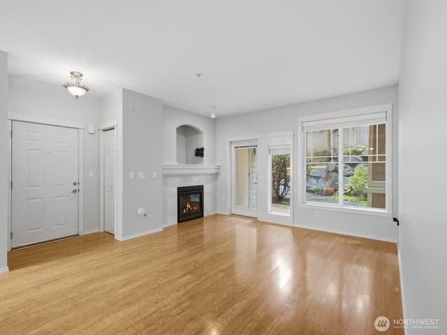 Property photo for 15026 40th Avenue W #12-101, Lynnwood photo 3