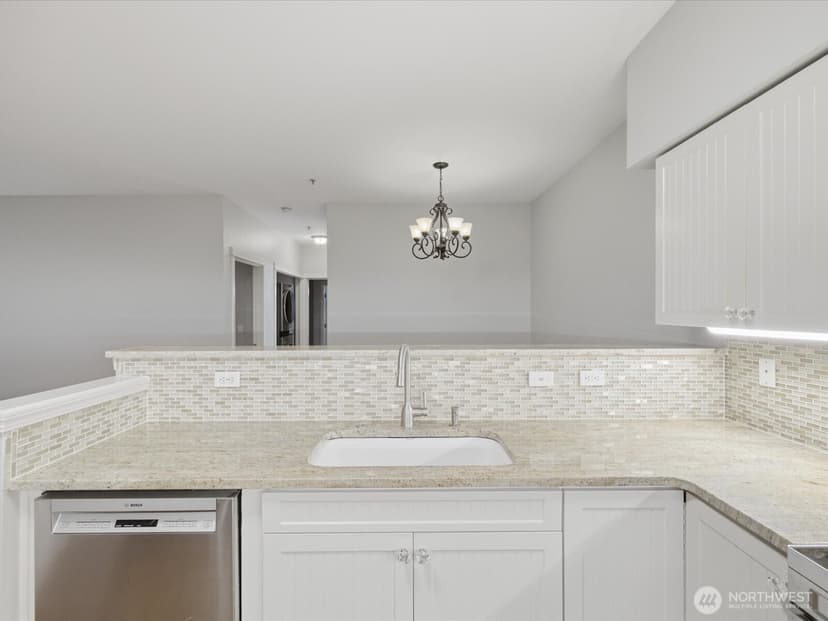 Property photo for 15026 40th Avenue W #12-101, Lynnwood photo 9