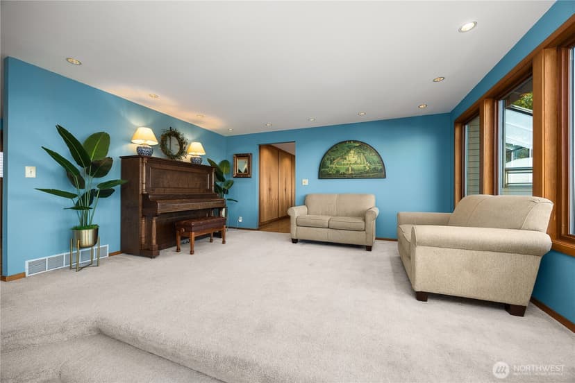 Property photo for 10326 40th Avenue SE, Everett photo 17