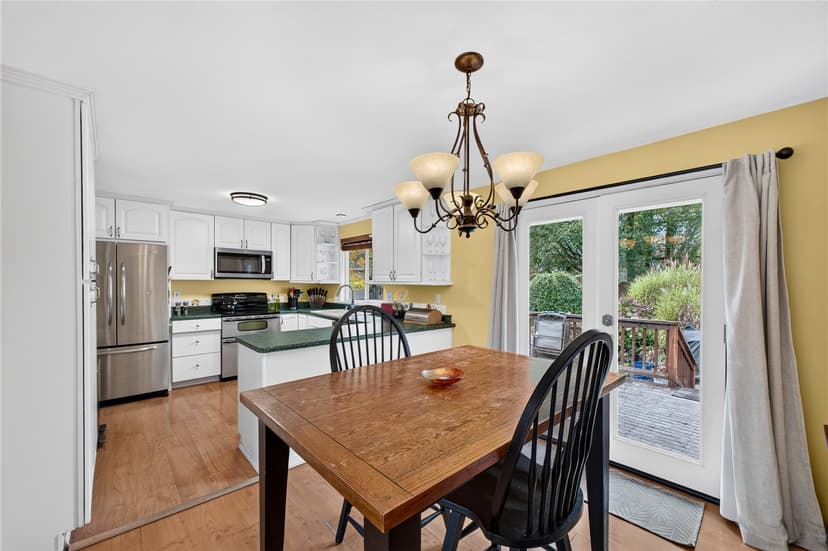 Property photo for 16610 4th Drive SE, Bothell photo 9