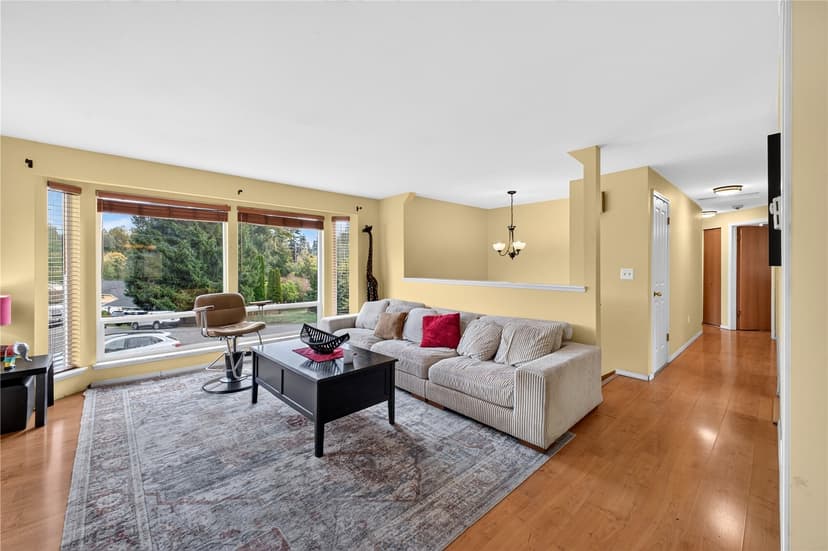 Property photo for 16610 4th Drive SE, Bothell photo 5