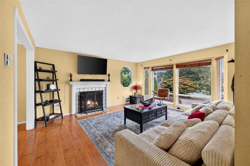 Property photo for 16610 4th Drive SE, Bothell photo 4