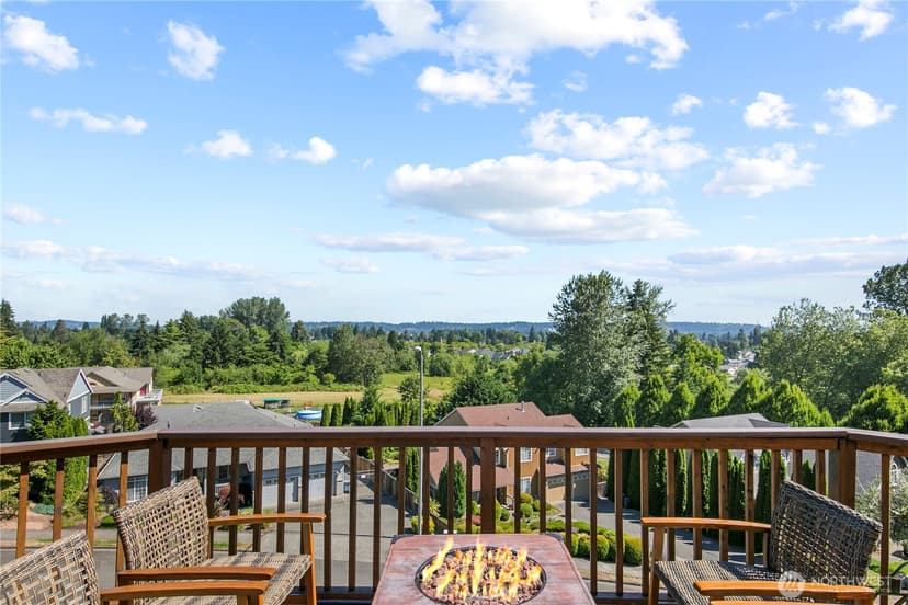 Property photo for 709 22nd Street SW, Puyallup photo 4