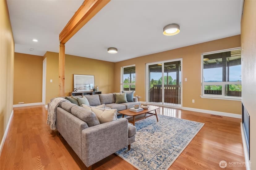 Property photo for 709 22nd Street SW, Puyallup photo 21