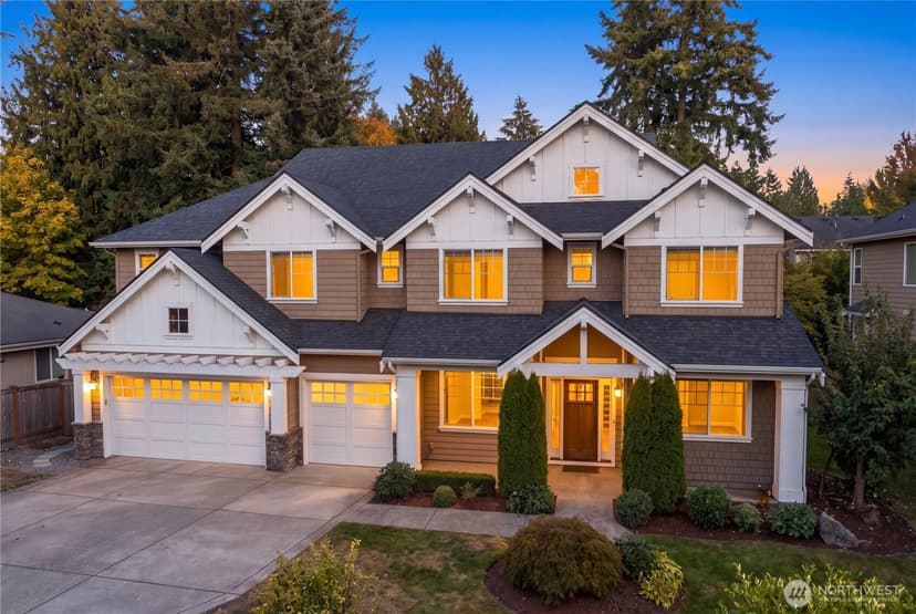 Property photo for 2832 109th Avenue SE, Bellevue