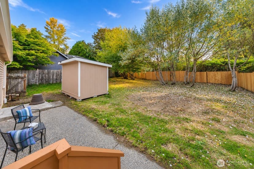 Property photo for 5522 NE 193rd Street, Lake Forest Park photo 14