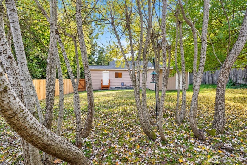 Property photo for 5522 NE 193rd Street, Lake Forest Park photo 15