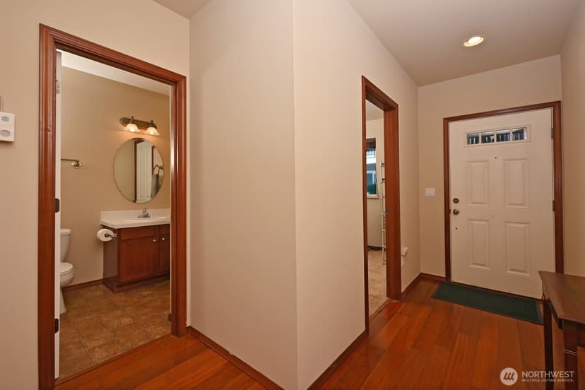 Property photo for 21615 11th Drive SE, Bothell photo 6