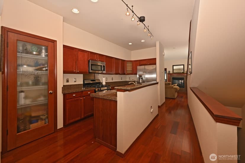 Property photo for 21615 11th Drive SE, Bothell photo 15