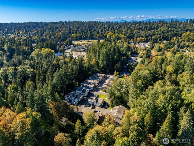 Property photo for 21615 11th Drive SE, Bothell photo 33