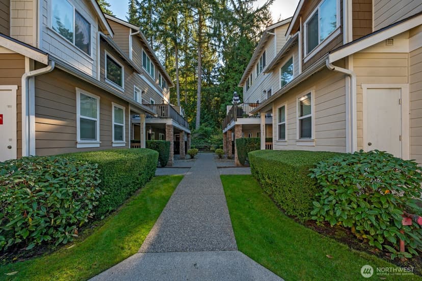 Property photo for 21615 11th Drive SE, Bothell photo 5