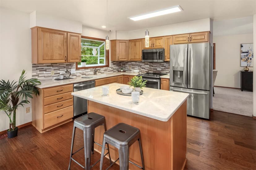 Property photo for 13233 SE 51st Place, Bellevue photo 16