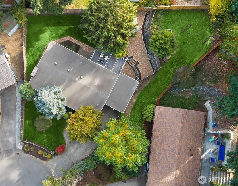 Property photo for 20414 29th Avenue W, Lynnwood photo 28