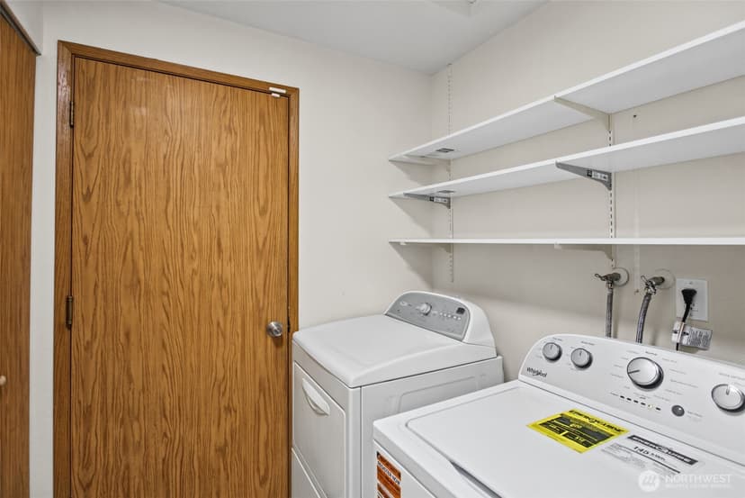 Property photo for 28001 121st Avenue SE, Kent photo 15