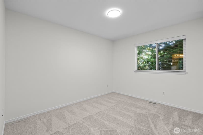 Property photo for 11611 NE 90th Street, Kirkland photo 25