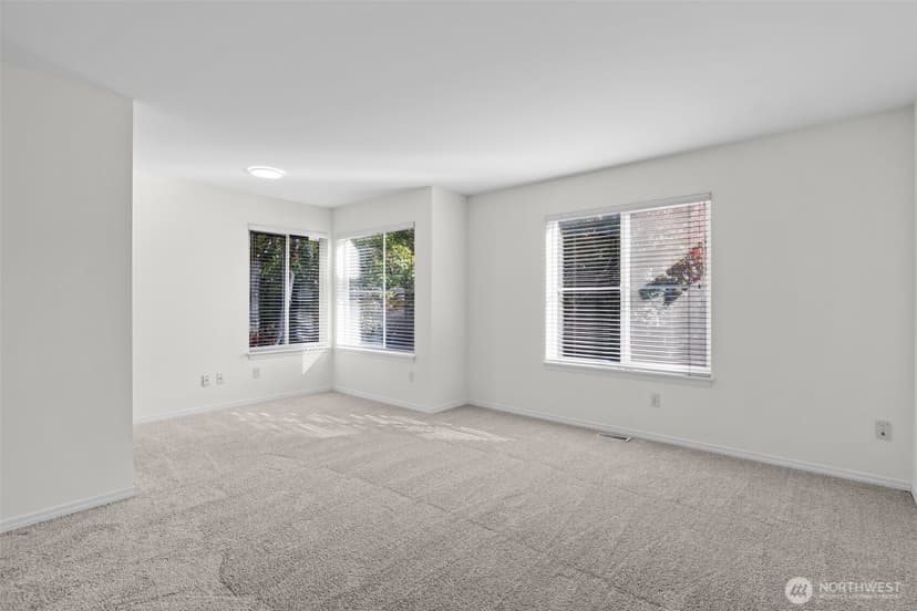 Property photo for 11611 NE 90th Street, Kirkland photo 19