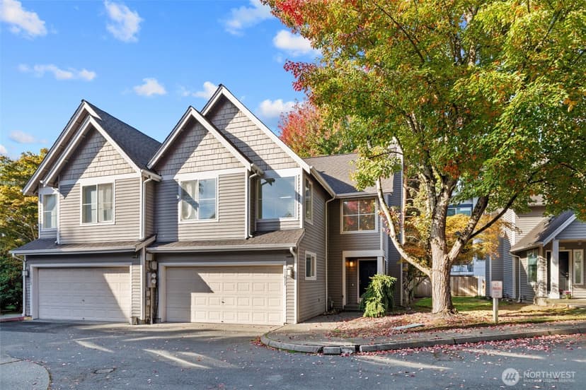 Property photo for 11611 NE 90th Street, Kirkland photo 2